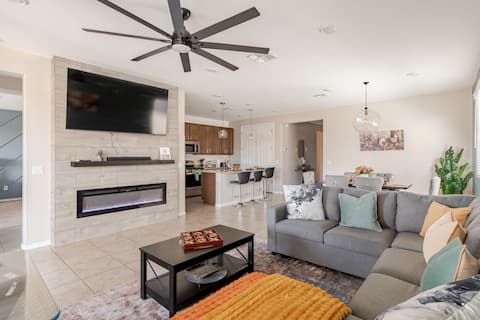 Saguaro Heaven 4Bed/2Bath + sleeping sofa