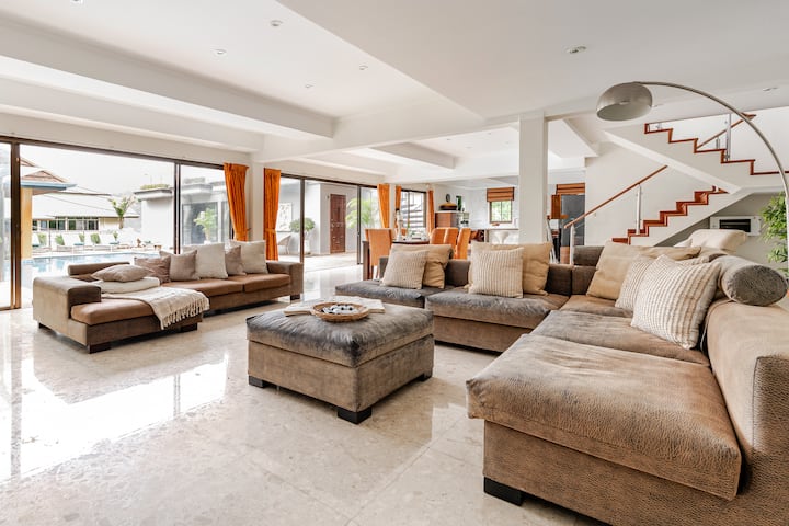 marketing villa
