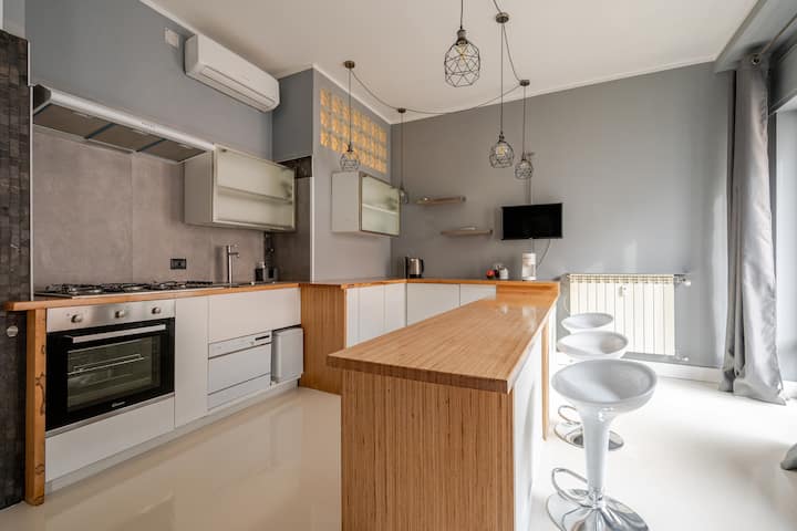 Pescara Center · 3 Luxury Suites · Sea View - Pescara