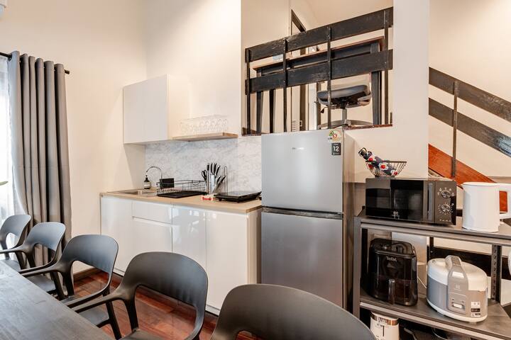 Spacious Pool villa 6 min walk to MRT,Chatuchack gallery image 5