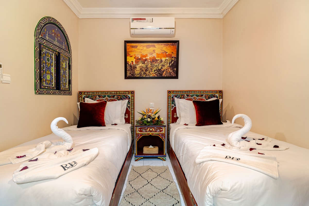 Salle de Bain Raffinée du Riad Privé Marrakech