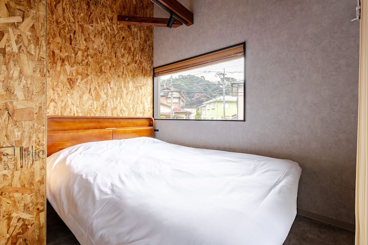 2F ダブルベッド*1