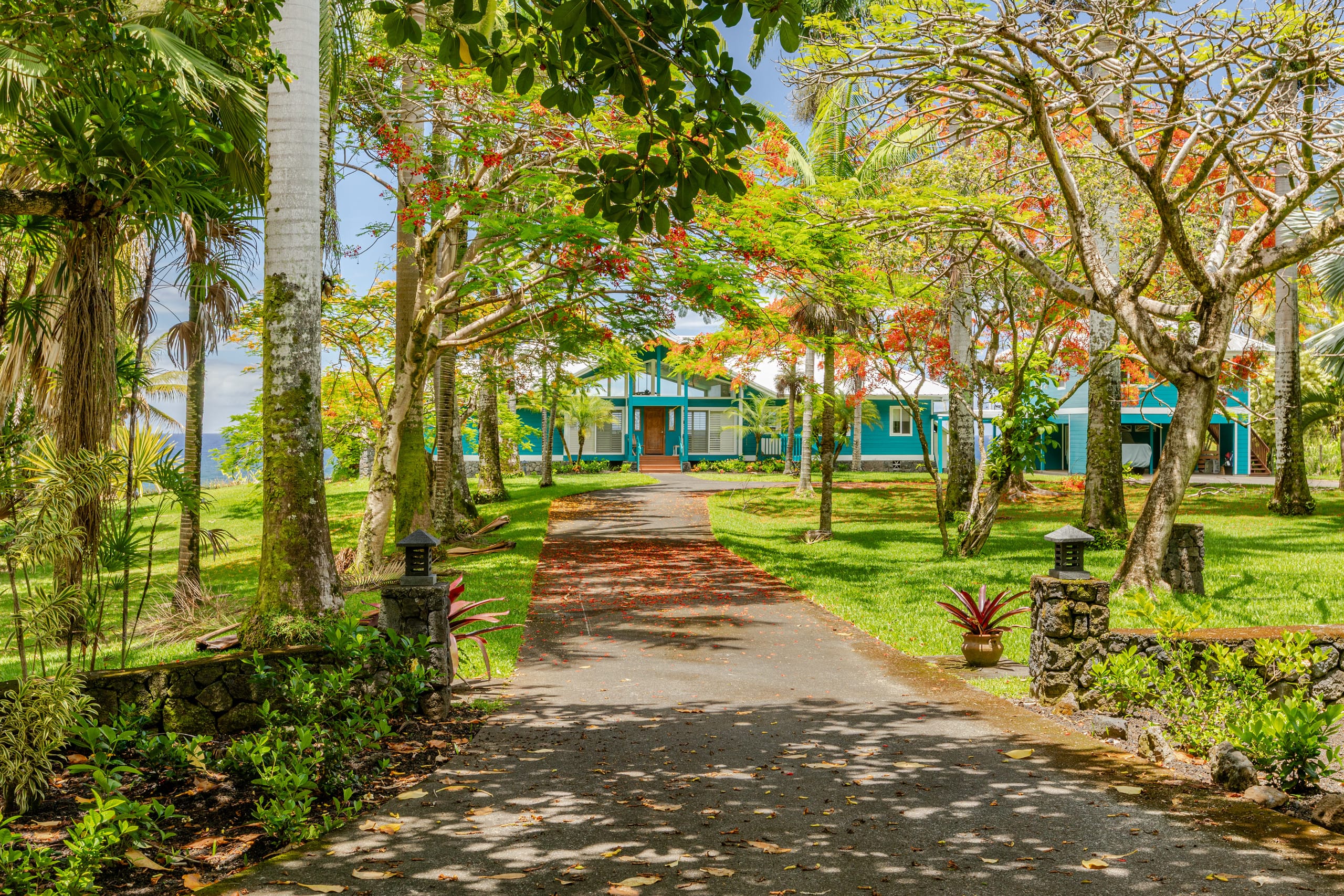 Grand Oceanfront Gated Estate on the Hamakua Coast - Photo 56