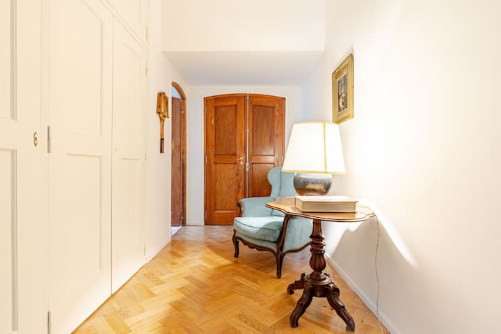 Vintage Charm In The Heart Of Chacras De Coria - Argentinien