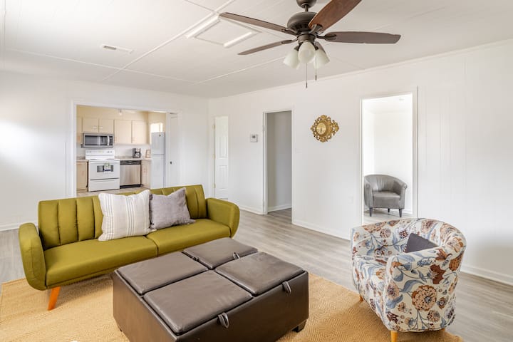 Cozy And Spacious Home 3 Mins To Midcity - Splash Pad, Huntsville