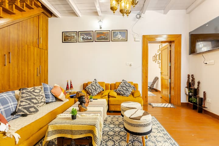 Priory Cottage: Heritage Haven - Nainital