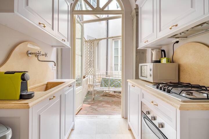 [-20%] Il Rifugio Fiorentino- 90m Ponte vecchio gallery image 4