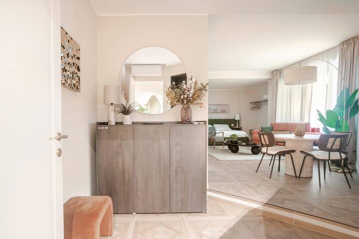 Luxury Apartment with suites in Duomo gallery image 4