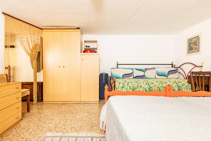 საძინებელი 2