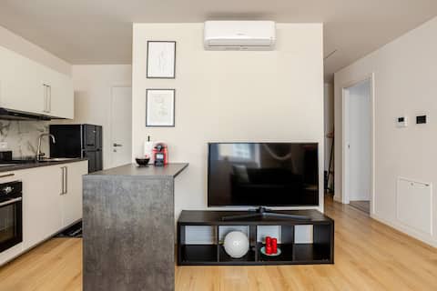 Popular Airbnb listing: Modern • 2 Bedrooms • 2 Bathrooms • Old Town in Gorizia