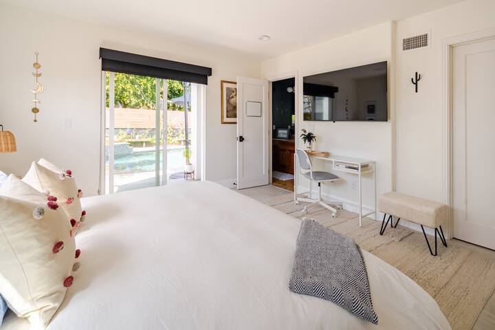 Pacific Beach Family Fun House gallery image 5