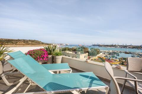 Seagull Penthouse Marsaxlokk Malta