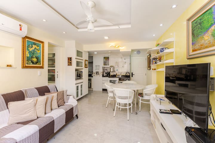 Ipanema – RJ – walking distance to Lake and beach