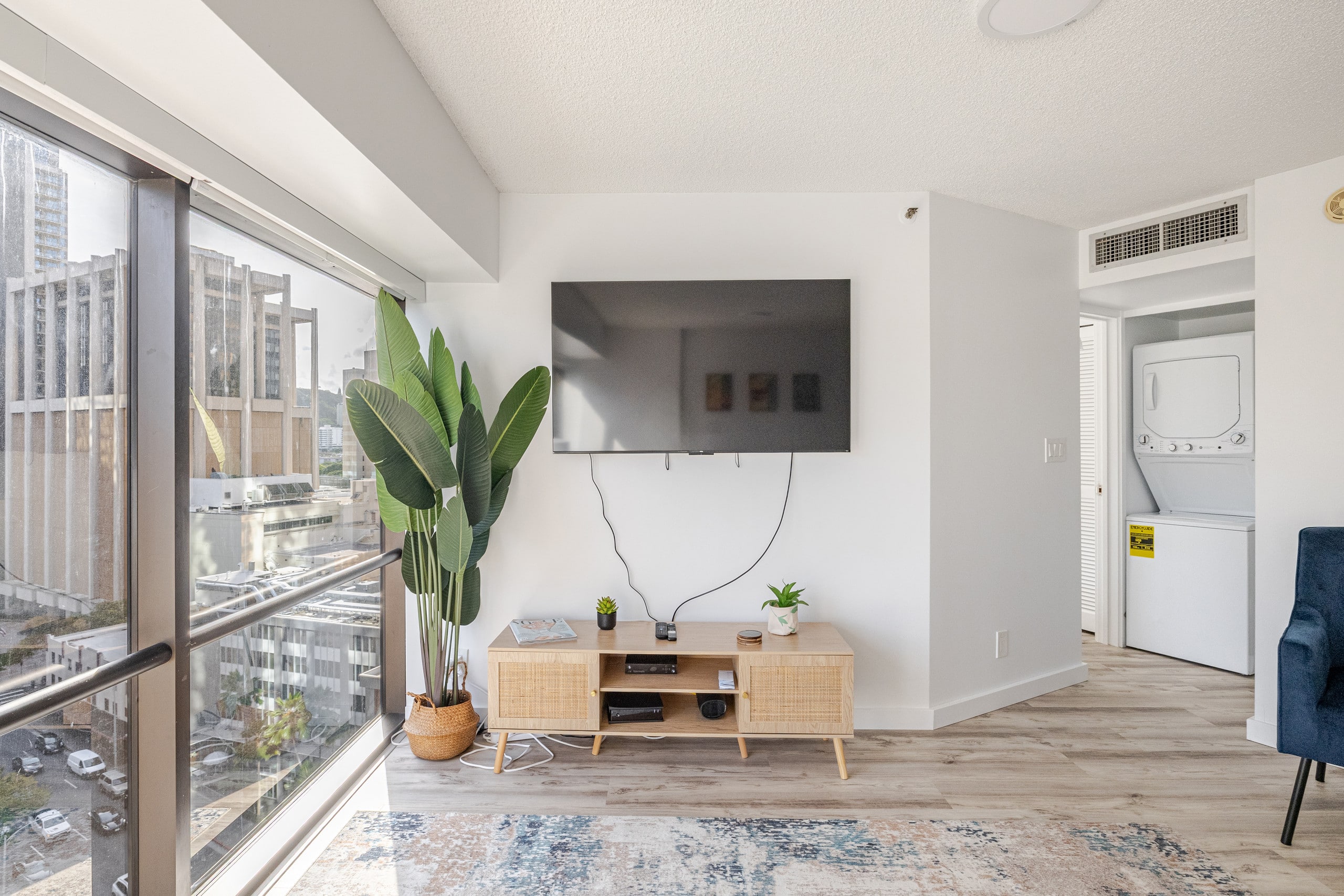 Honolulu Mountain View Condo w/ Free Parking - Image 6