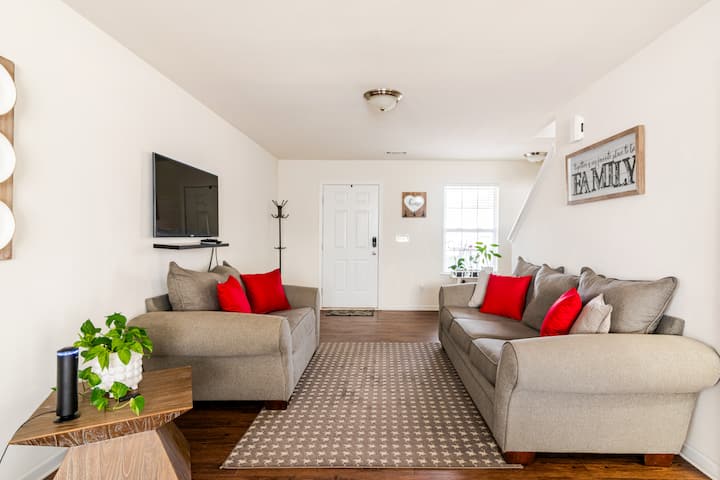 Home In Gastonia - Gastonia, NC