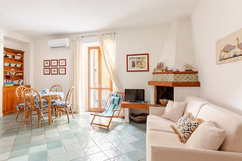 Al Vicolèto, Cute stay in the center of Carloforte