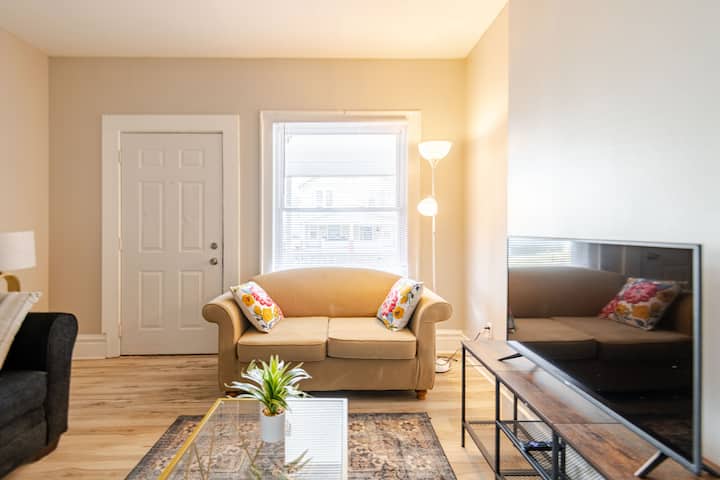 Columbus Stay, 3br W/free St Parking + Fast Wifi - Hilliard, OH