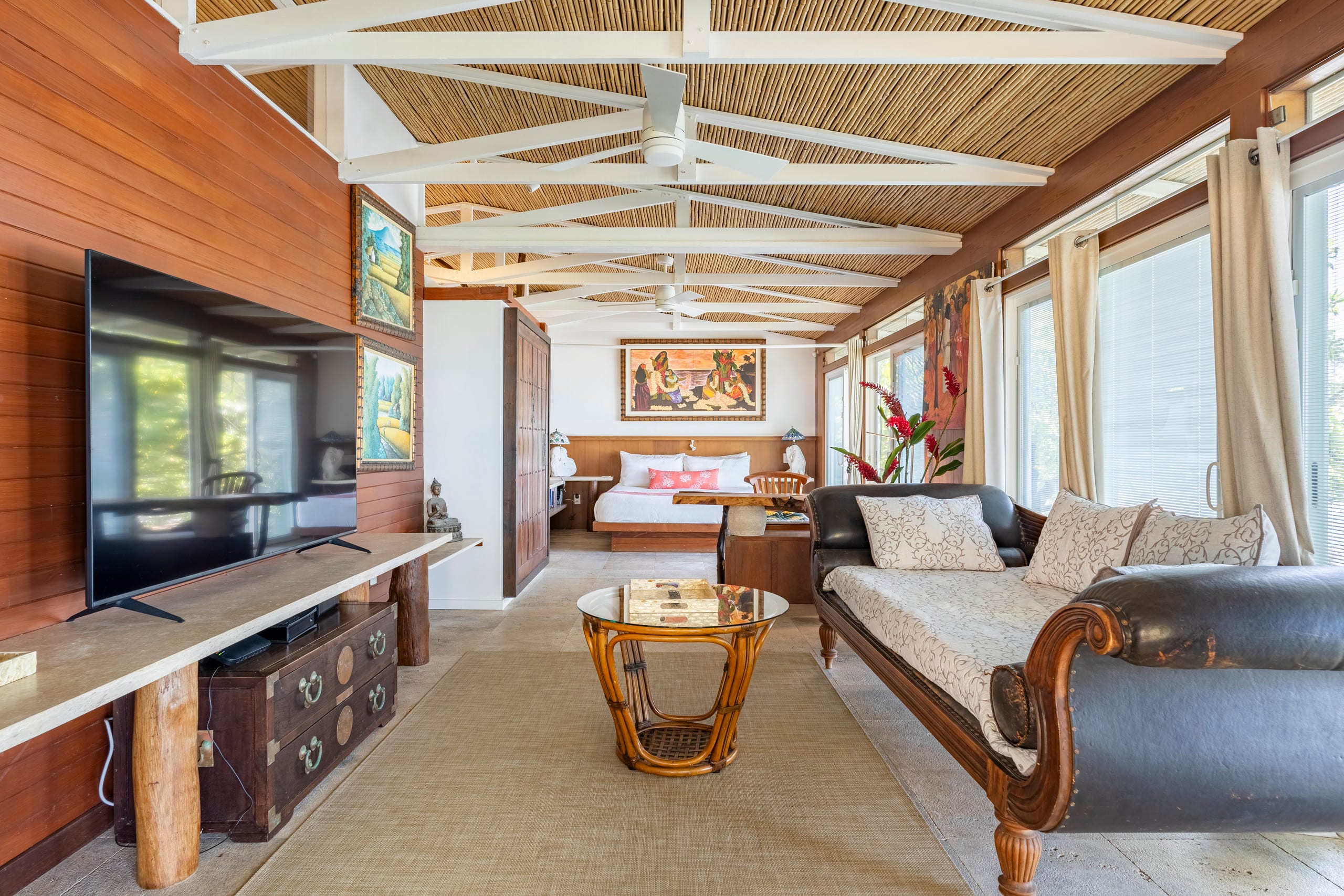 Home in Kailua-Kona · ★4.97 · 2 bedrooms · 2 beds · 2 baths - Image 2