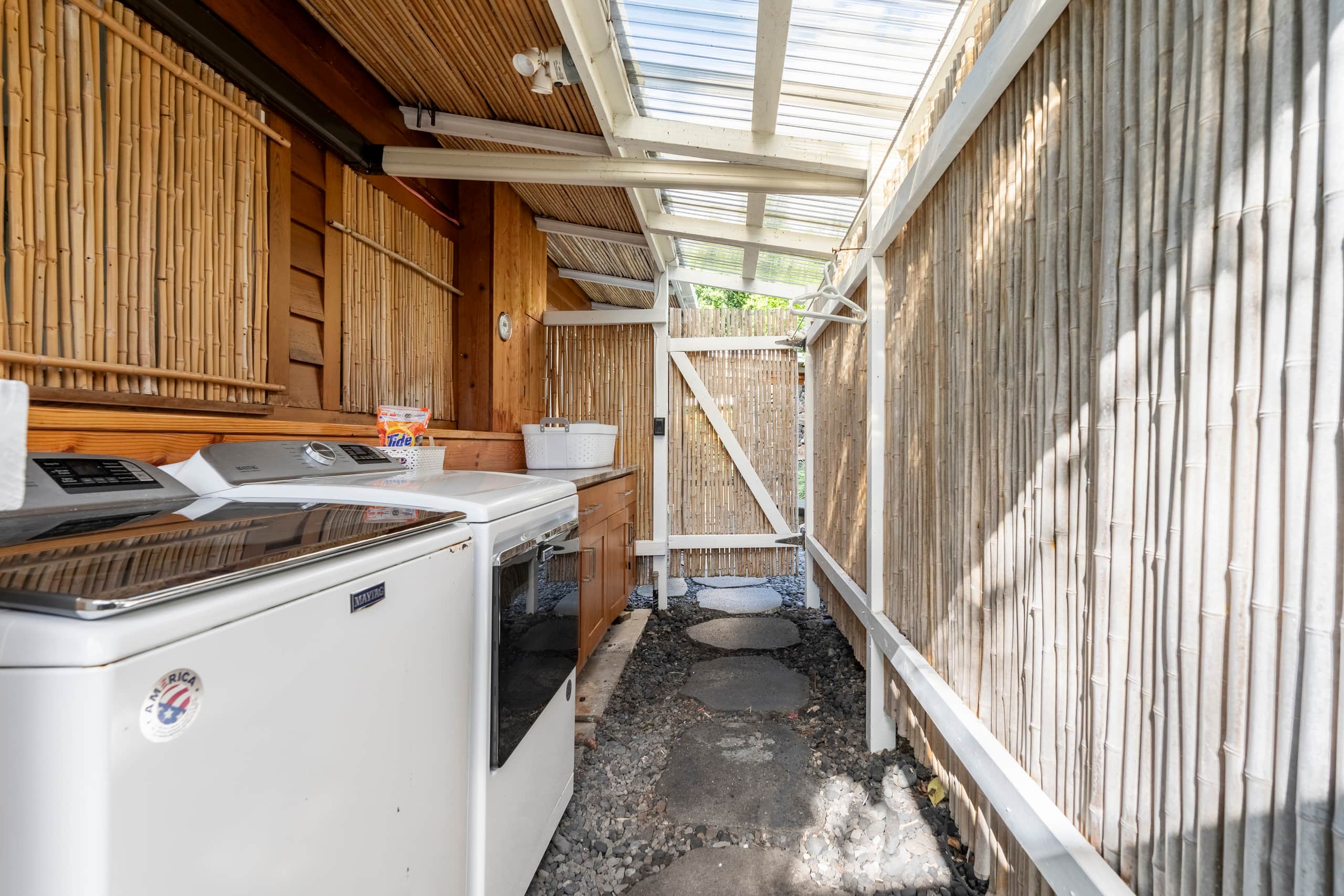 Home in Kailua-Kona · ★4.97 · 2 bedrooms · 2 beds · 2 baths - Image 34