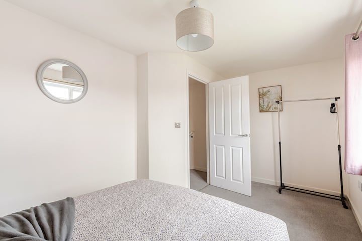 საძინებელი 3