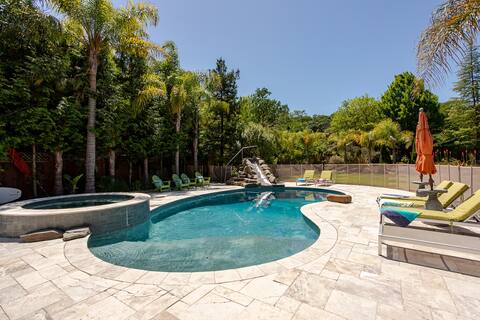 Glen Ellen getaway, pool, hot tub, acre of gardens