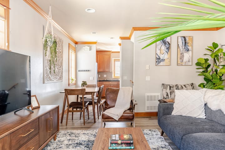 Modern 2br Dt Seattle | World Cup 2026 | Pet-okay - University Village - Seattle