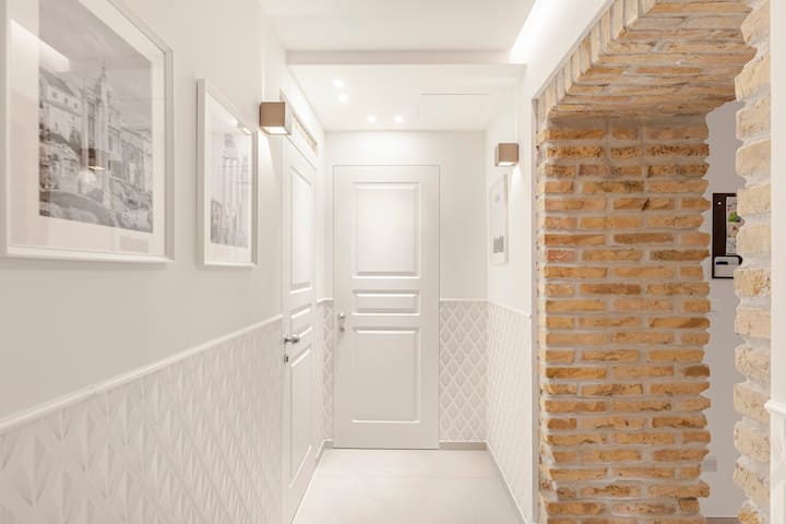 Vatican City Grand Apartment 4 Rooms - 8 Guests - Latium