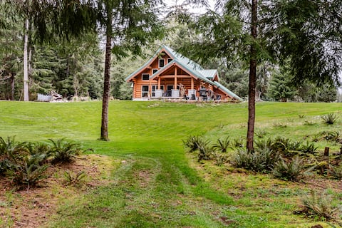 AlderMoss • Private River, Treehouse & Trails