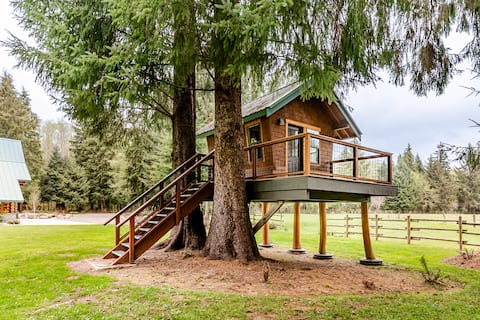 AlderMoss • Private River, Treehouse & Trails