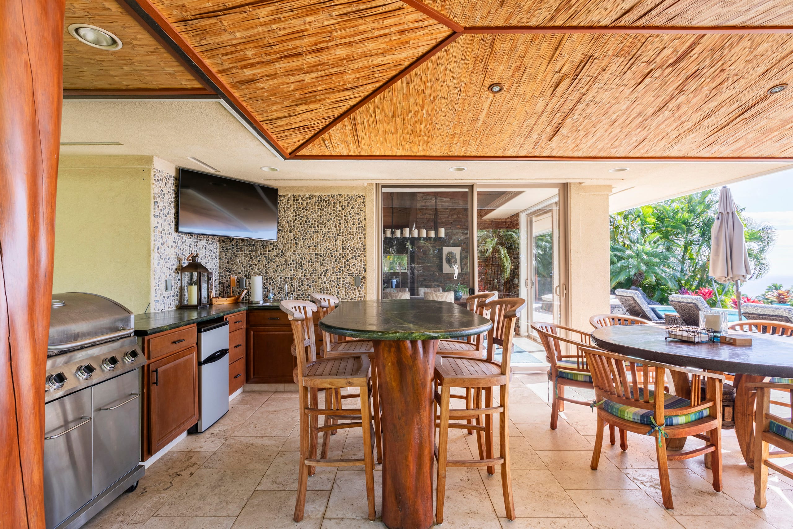 Home in Kailua-Kona · ★5.0 · 4 bedrooms · 4 beds · 4.5 baths - Image 39