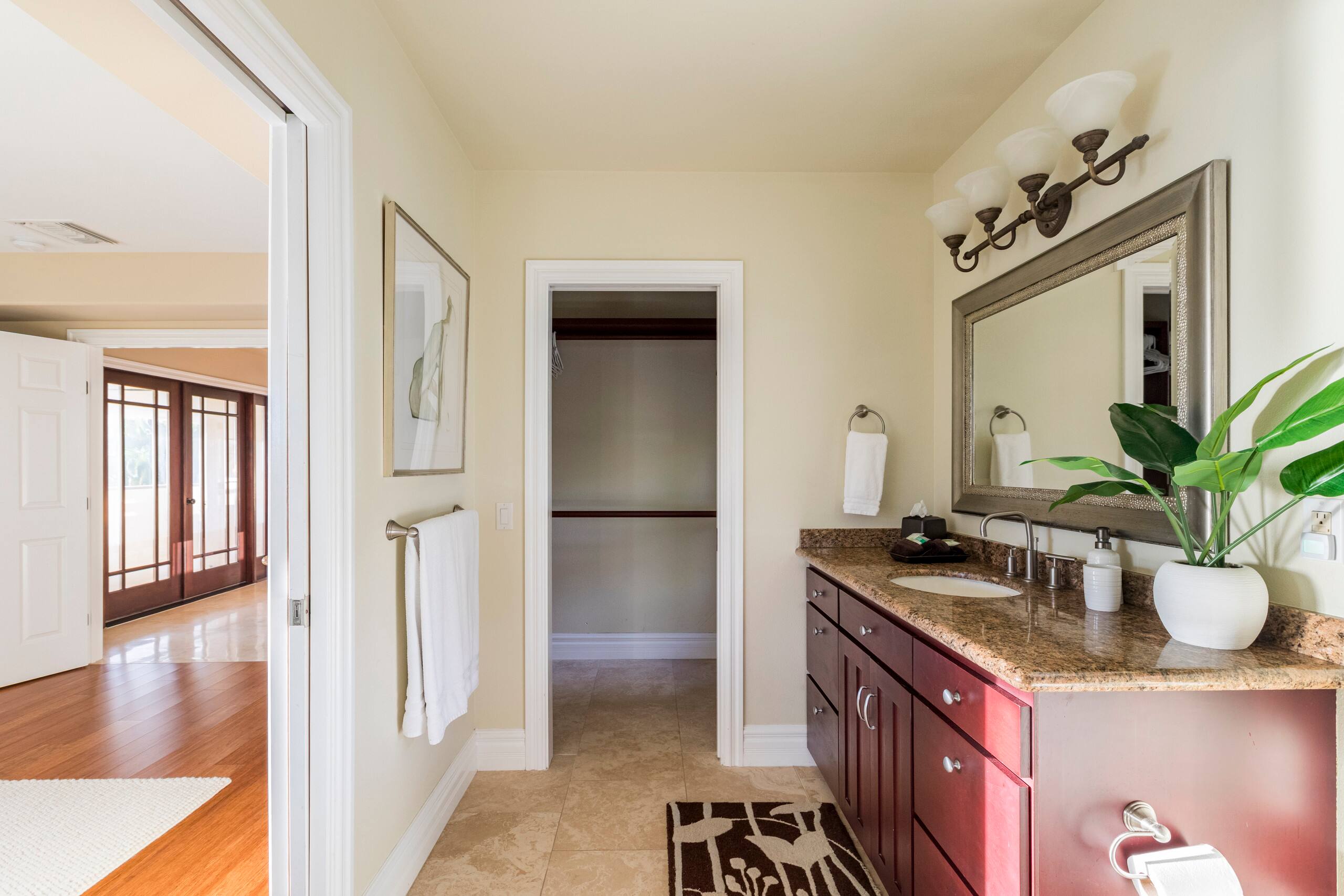 Home in Kailua-Kona · ★5.0 · 4 bedrooms · 4 beds · 4.5 baths - Image 44