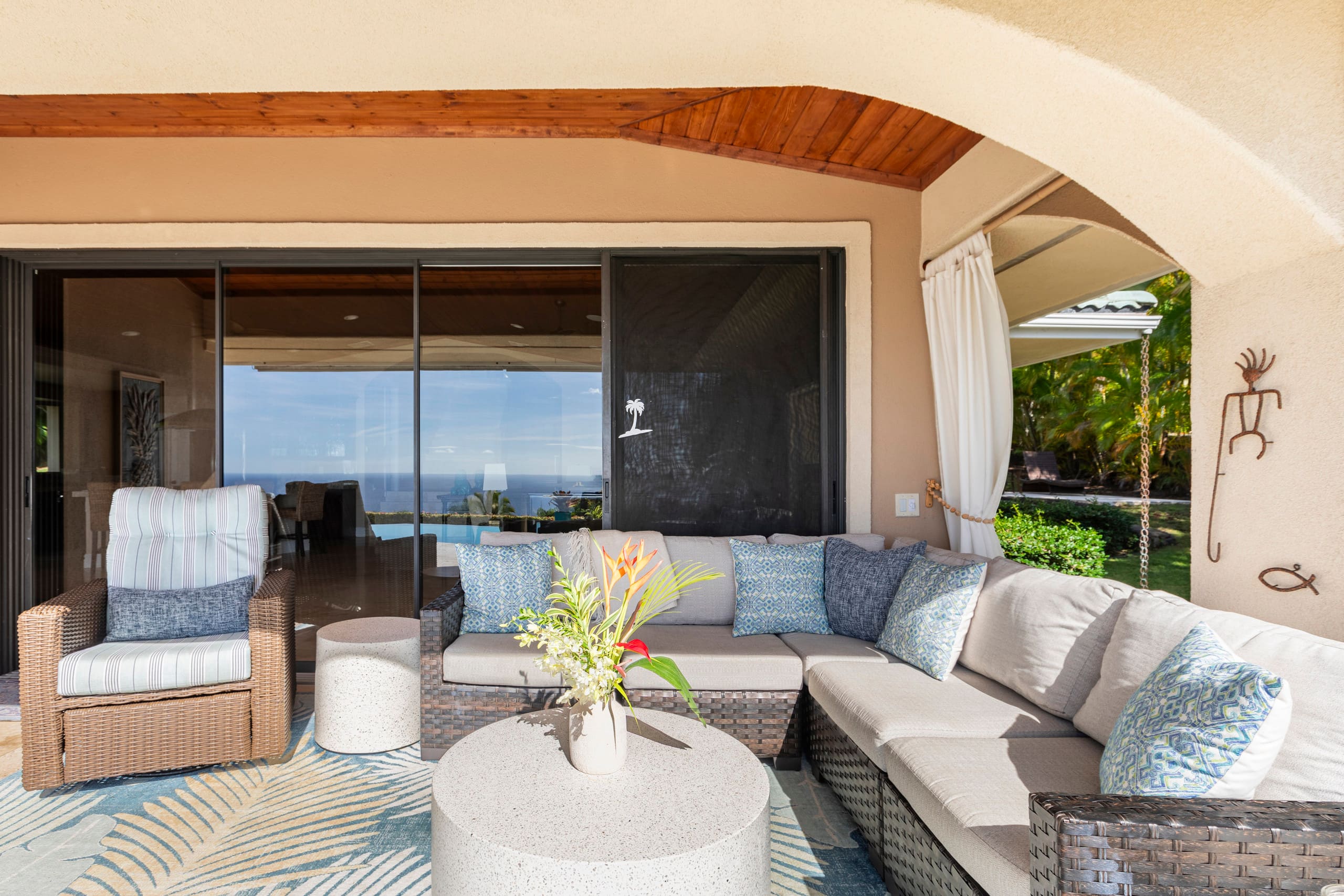 Home in Kailua-Kona · ★5.0 · 4 bedrooms · 4 beds · 4.5 baths - Image 37