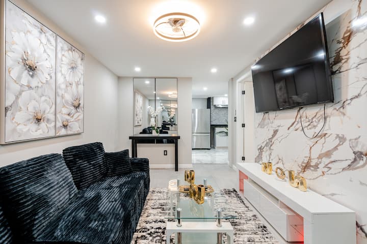 2 Bedroom King In-law Suite And 1 Parking 1 Car - ベセスダ, MD