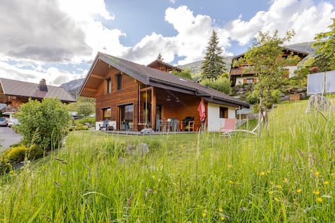 Popular Airbnb listing: Le Nefeli – independent chalet in the Aravis in Upper Savoy