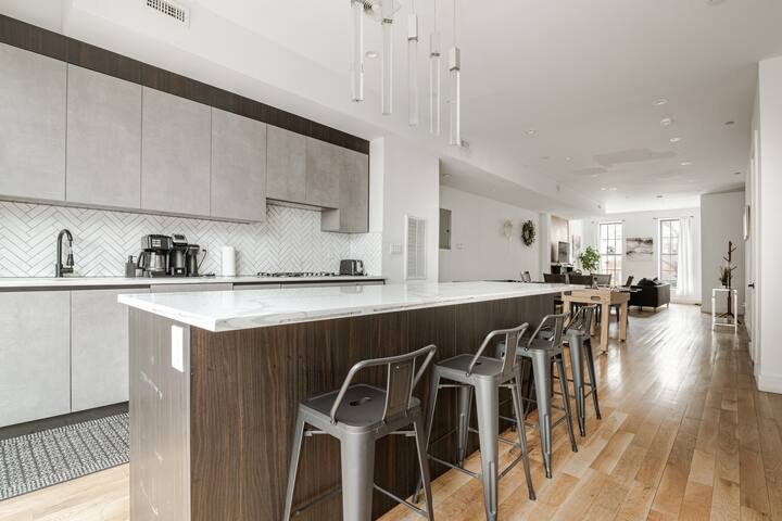 Spacious Townhouse in Brooklyn gallery image 5