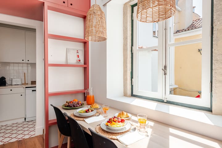 Charming duplex in the heart of historic Old Town