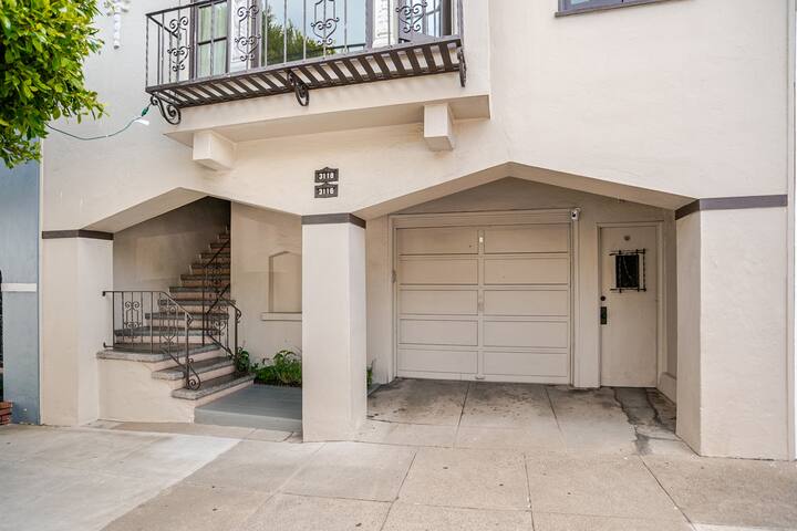 Pristine & beautiful family friendly flat gallery image 5