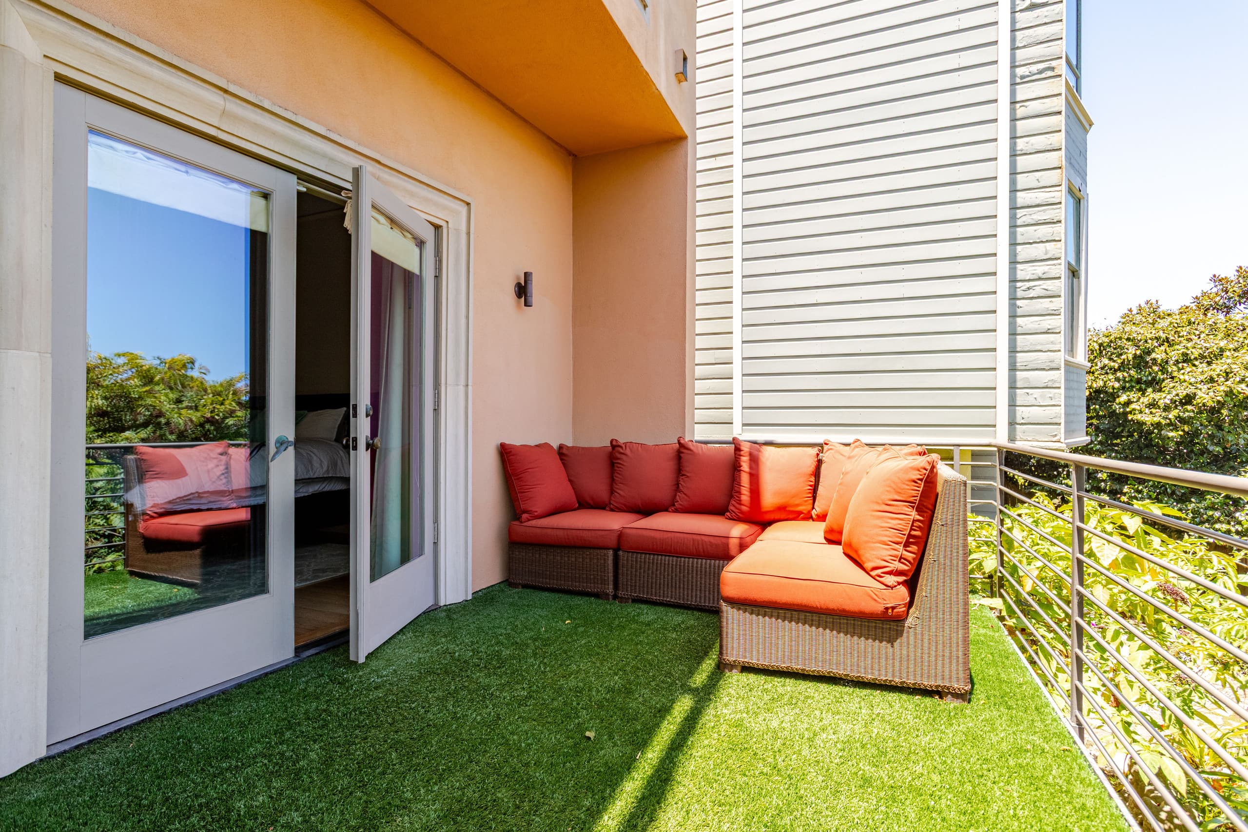 Home in San Francisco · ★5.0 · 1 bedroom · 2 beds · 1 bath - Image 37