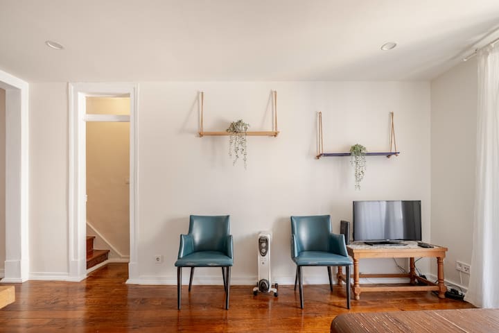 Mercês 2nd Floor Duplex Left