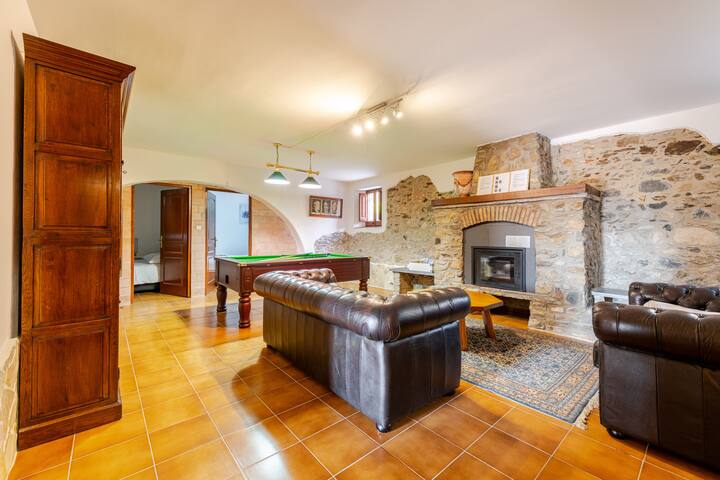 Villa 17->21p, Annex 4->7p+ tuin,zwembad+parking gallery image 2