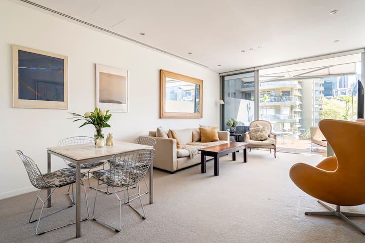 Modern apartment in heart of Sydney