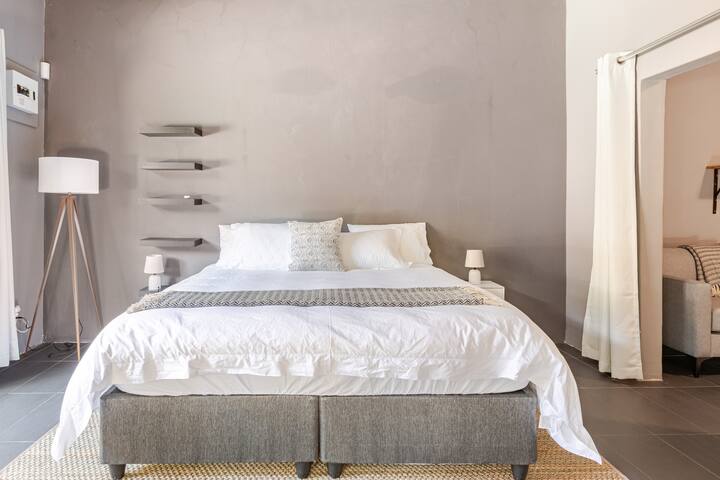 Hidden Woodstock Retreat gallery image 4