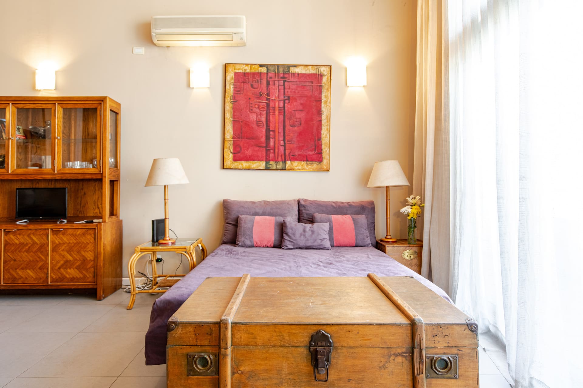 Studio apartment in Monserrat