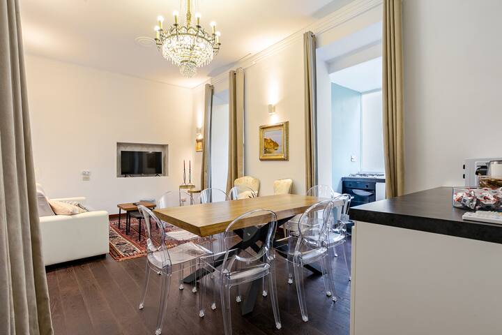 [-20%] 500 m Fontana di Trevi – metro sotto casa gallery image 2