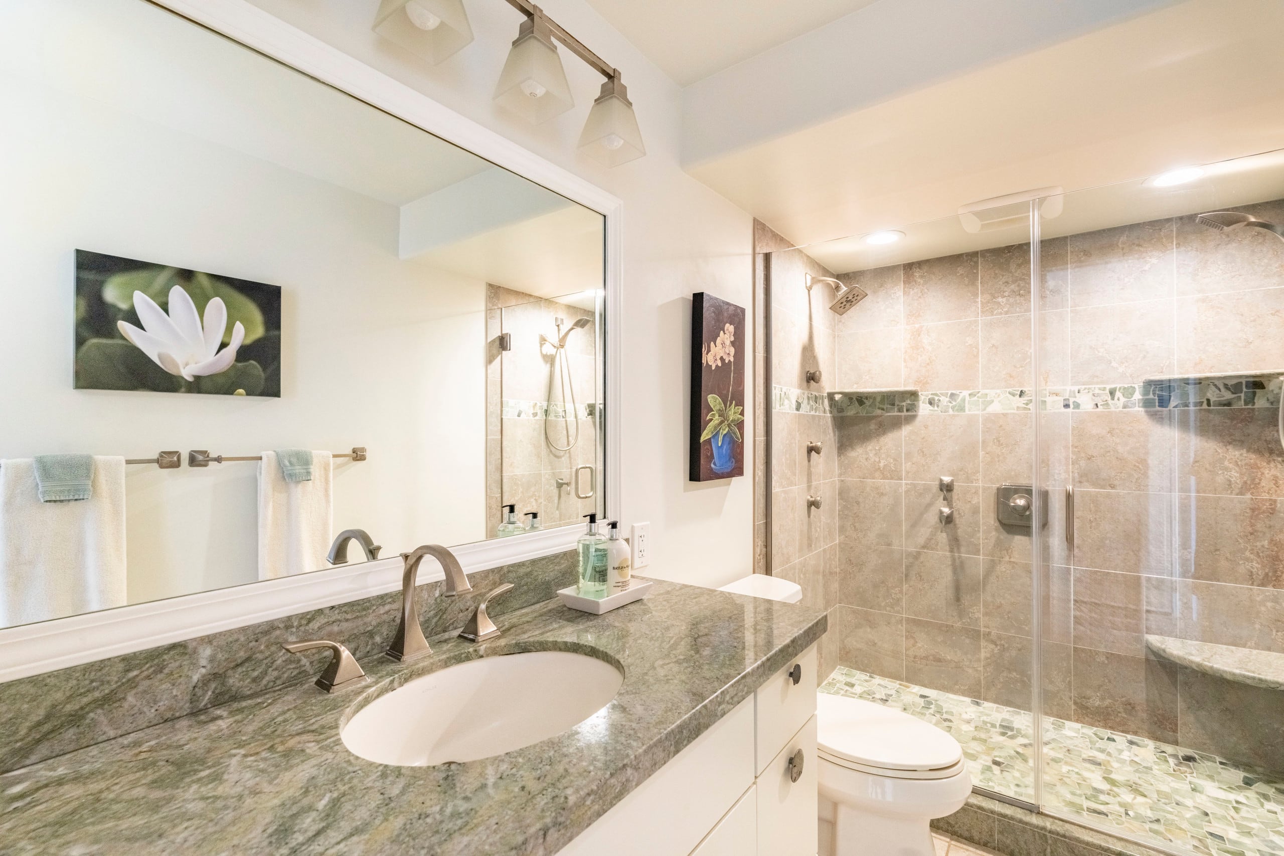 Condo in Kailua-Kona · ★4.93 · 1 bedroom · 1 bed · 1 bath - Image 17
