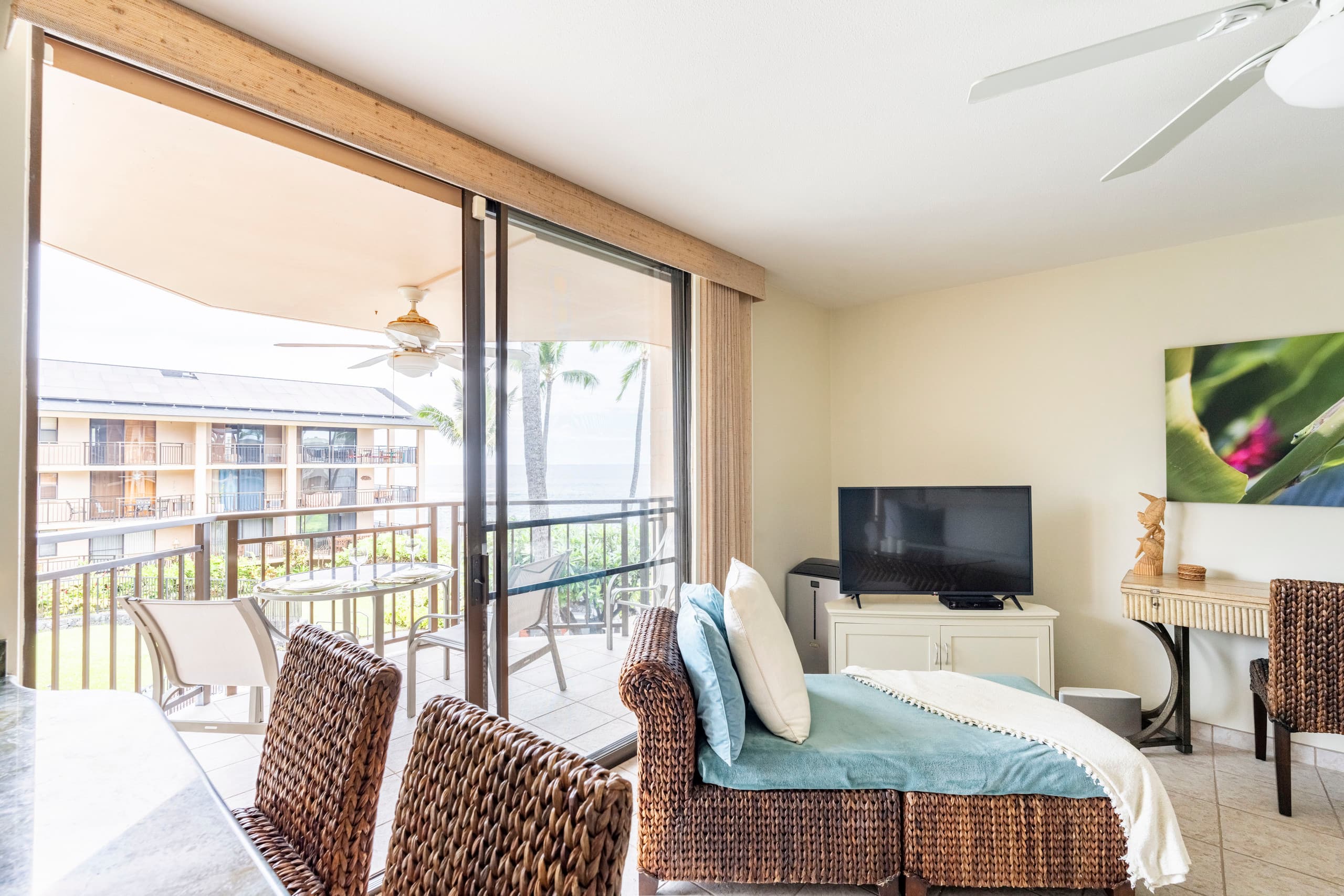 Condo in Kailua-Kona · ★4.93 · 1 bedroom · 1 bed · 1 bath - Image 19