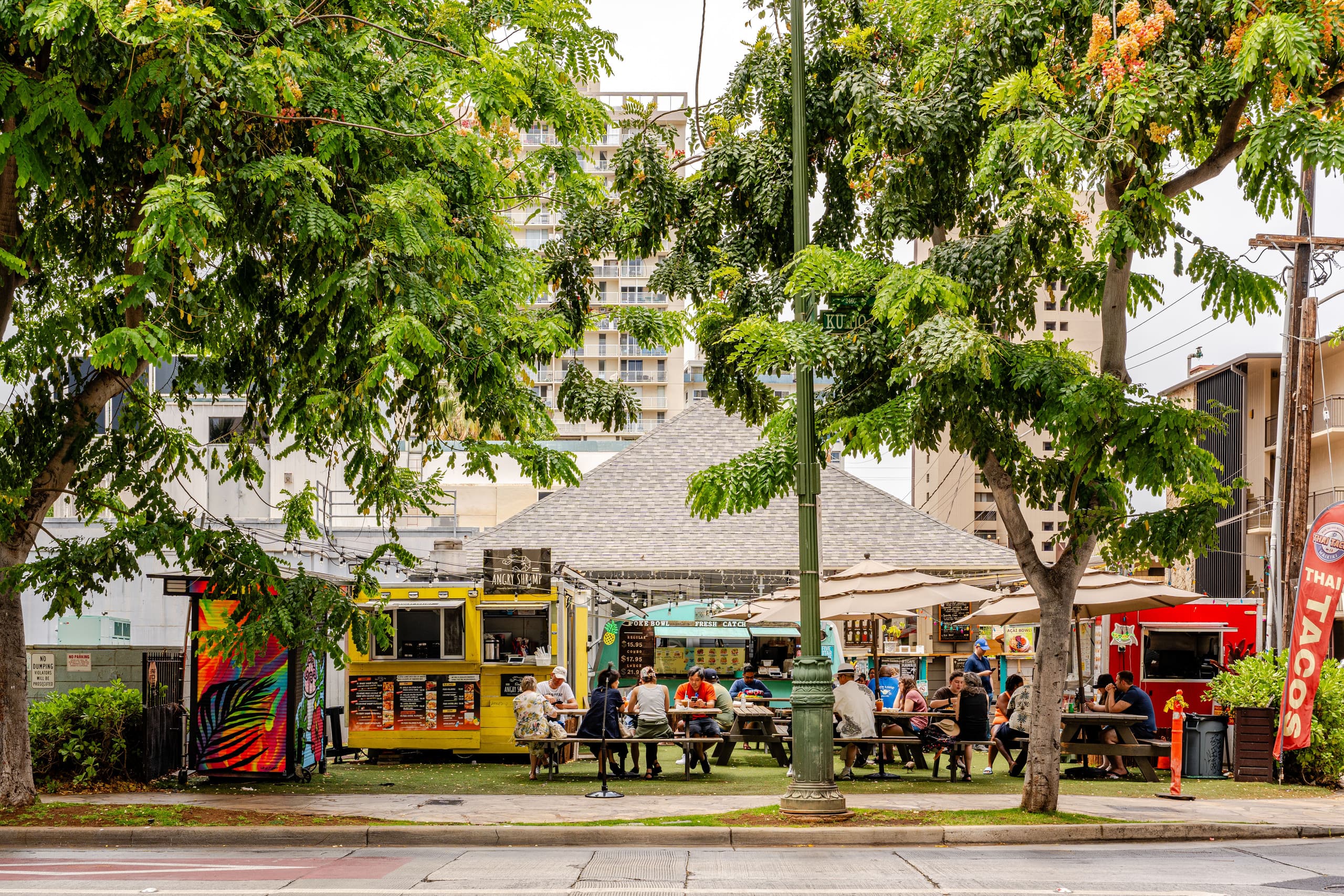Condo in Honolulu · ★5.0 · 1 bedroom · 1 bed · 1 private bath - Image 40