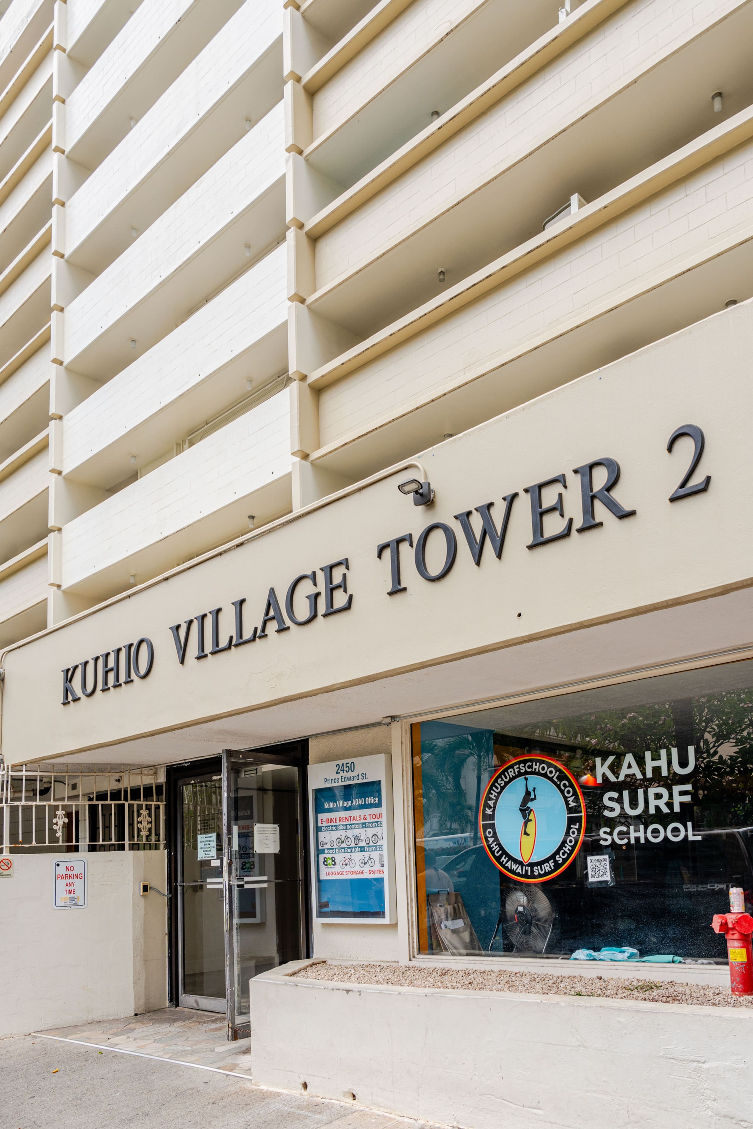 Condo in Honolulu · ★5.0 · 1 bedroom · 1 bed · 1 private bath - Image 37