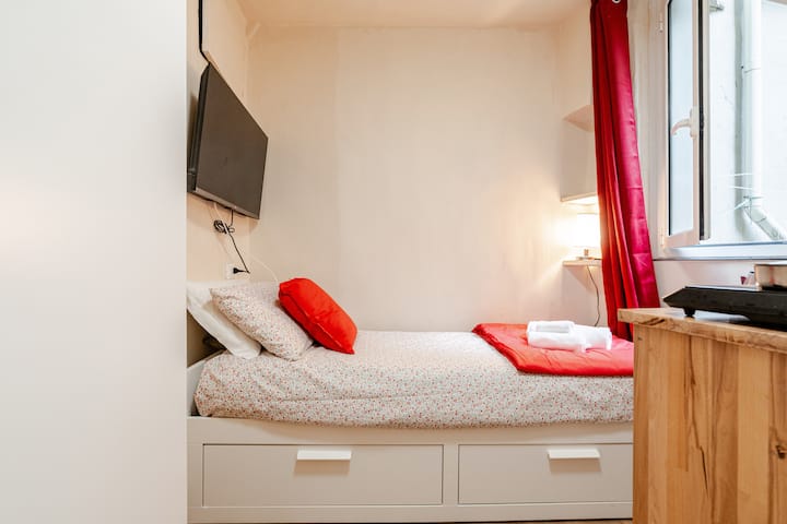 საძინებელი 2