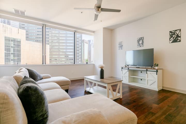 Dallas Suite | Luxury High Rise - ダラス